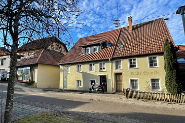Laden-Büro-Lager-Werkstatt und ehemaliges Wohnhaus